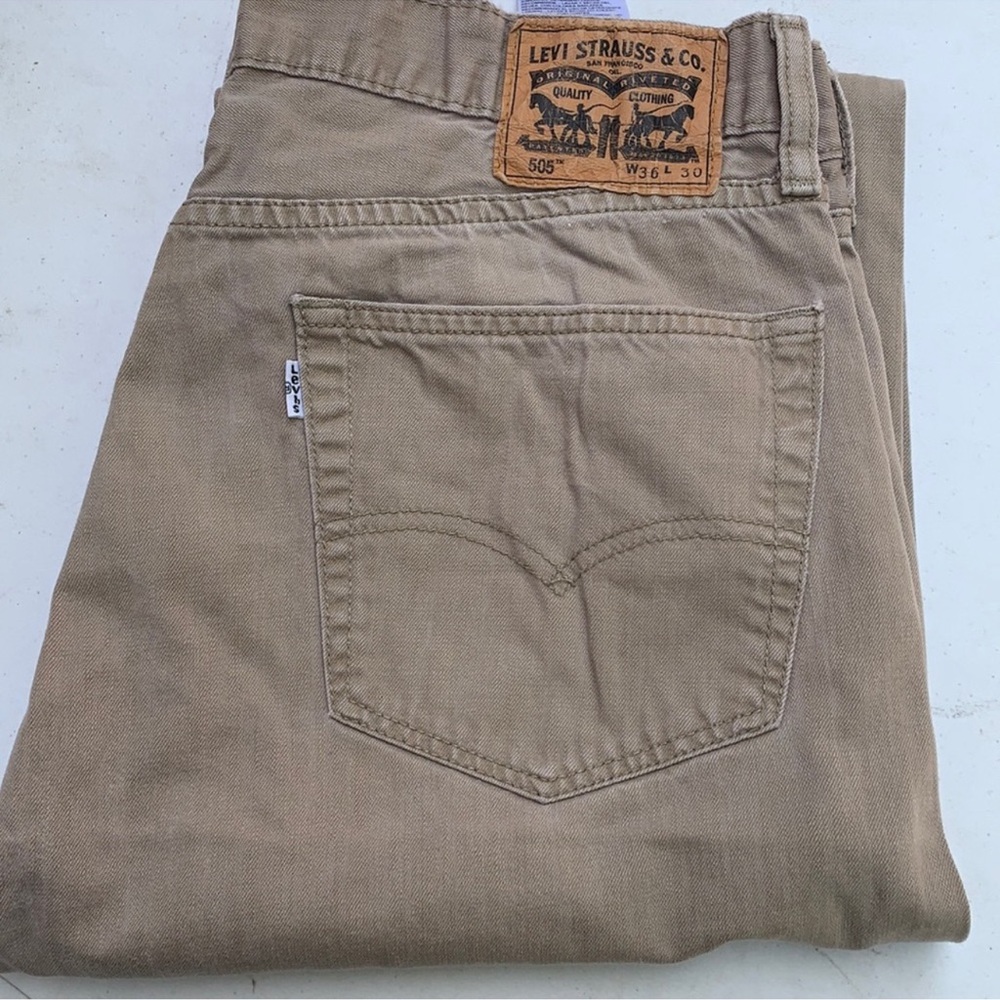 Men Levi pant size 36×30 style 505